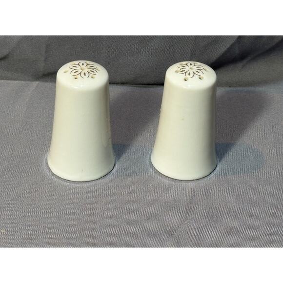 Vintage 25th Anniversary Porcelain Salt & Pepper Shakers w/Rubber Stopper - Picture 6 of 7